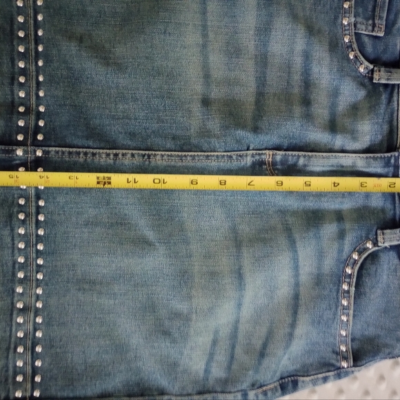Denim mini skirt w/metal studs - Picture 4 of 5
